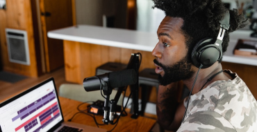 guy-talking-in-mic